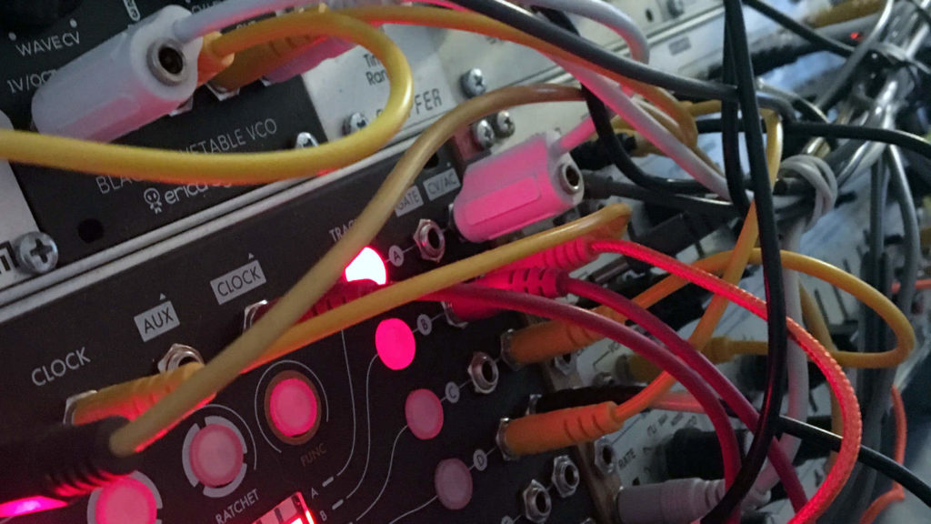 Book Electronic Music Production •